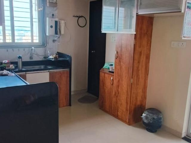 Resale | 3 BHK + Extra Room 1065 Sq.Ft. Apartment in Lohia Unicus C Wing
