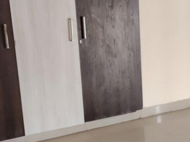 Resale | 3 BHK + Extra Room 1066 Sq.Ft. Apartment in BPTP Park Elite Premium