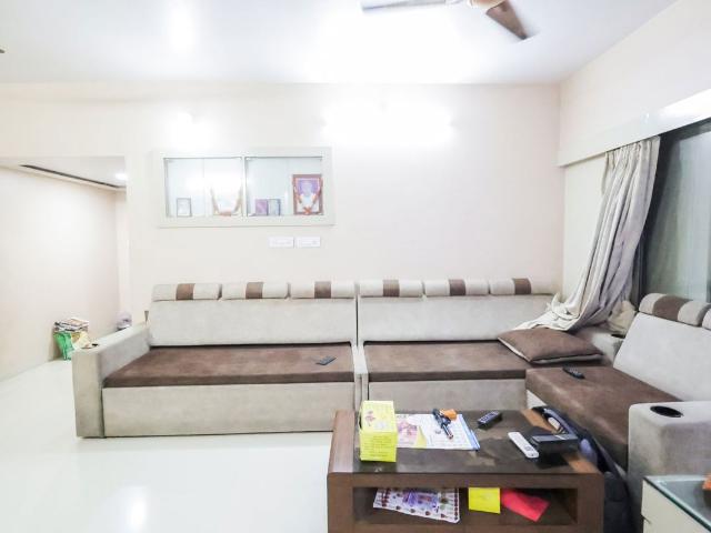 Resale | 3 BHK + Extra Room 1124 Sq.Ft. Apartment in Lodha Splendora