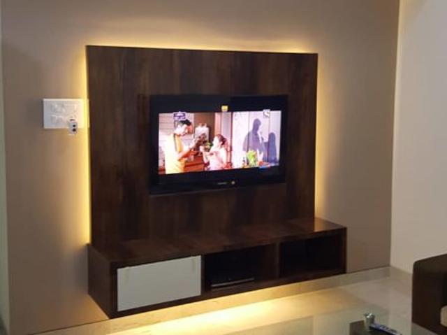 Resale | 3 BHK + Extra Room 1200 Sq.Ft. Apartment in Hubtown Gardenia