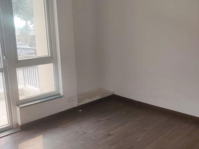 Resale | 3 BHK + Extra Room 150 Sq.Yd. Villa in Sector 85