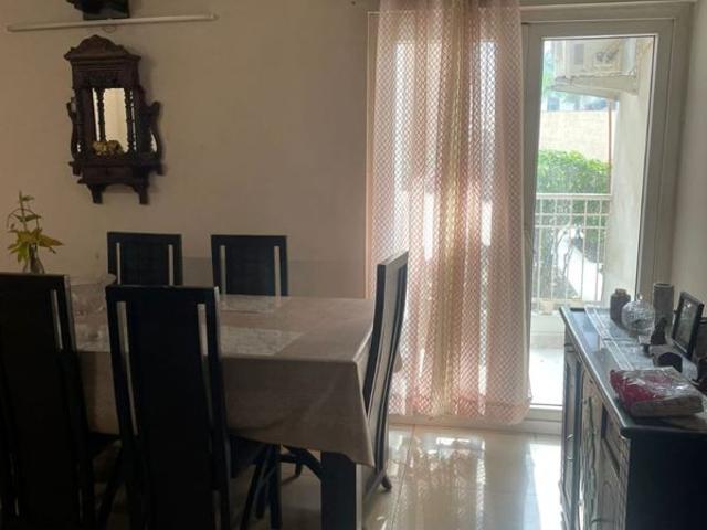 Resale | 3 BHK + Extra Room 1545 Sq.Ft. Apartment in Ajnara Grand Heritage