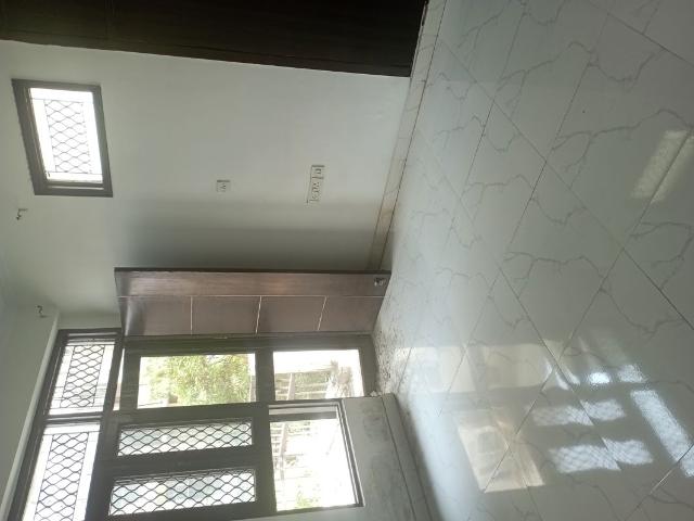Resale | 3 BHK + Extra Room 1600 Sq.Ft. Apartment in Dwarka