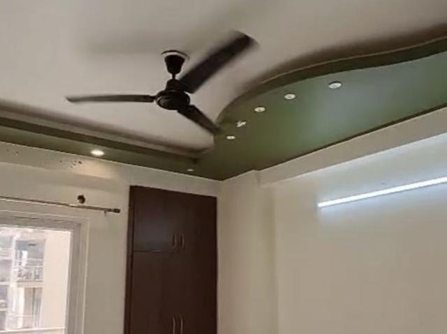 Resale | 3 BHK + Extra Room 1650 Sq.Ft. Apartment in Oneiric Krishna Kunj