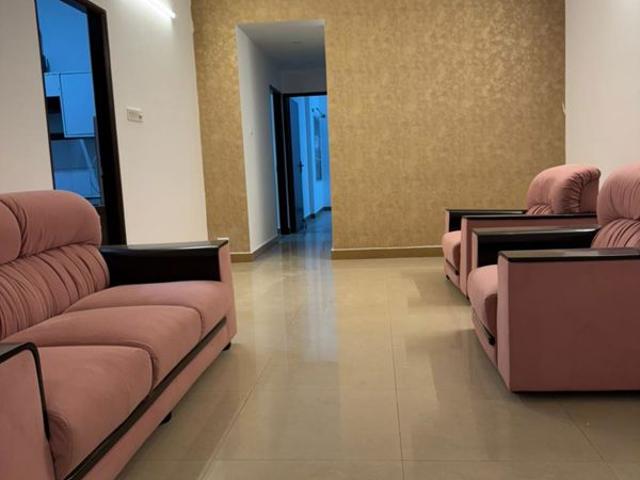 Resale | 3 BHK + Extra Room 1800 Sq.Ft. Apartment in Lalazar Apartment