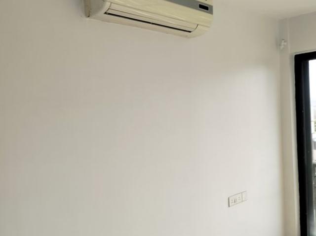 Resale | 3 BHK + Extra Room 1800 Sq.Ft. Apartment in Nyati Elite
