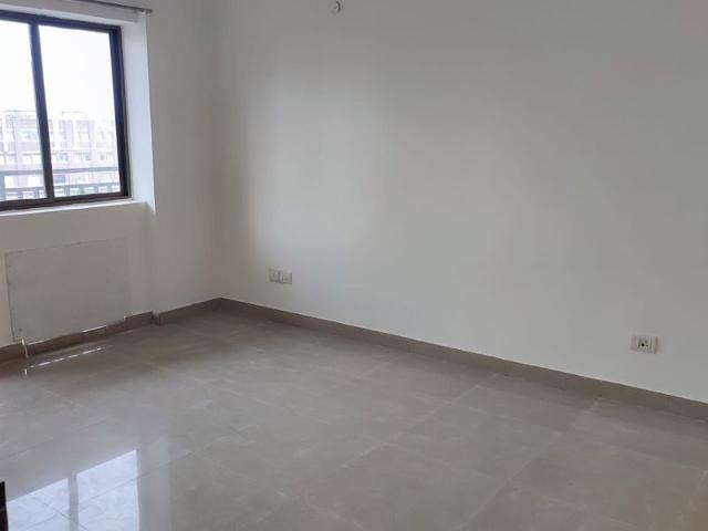Resale | 3 BHK + Extra Room 2035 Sq.Ft. Apartment in Ardee City Palm Grove Heights