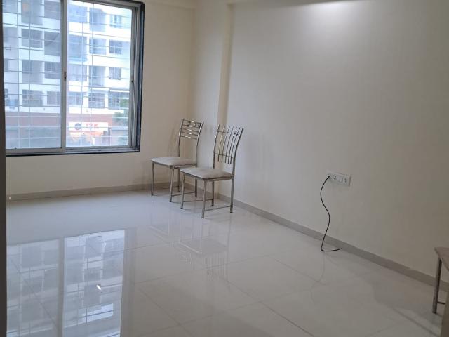 Resale | 3 BHK + Extra Room 2137 Sq.Ft. Penthouse in Mantra Senses