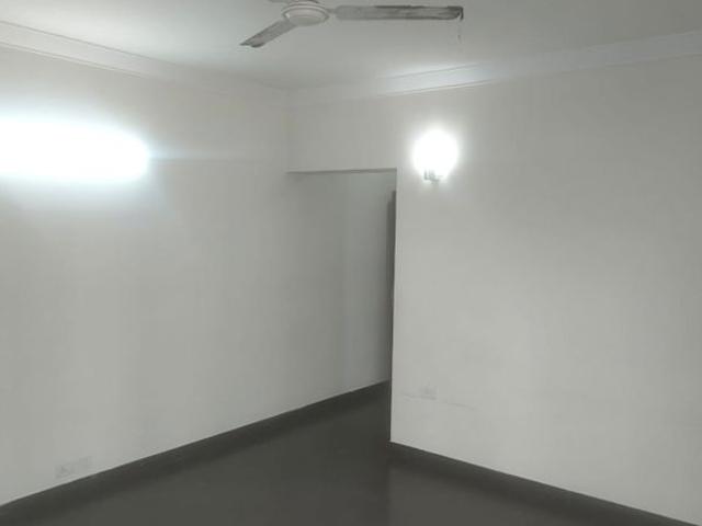 Resale | 3 BHK + Extra Room 2842 Sq.Ft. Apartment in Parsvnath Exotica