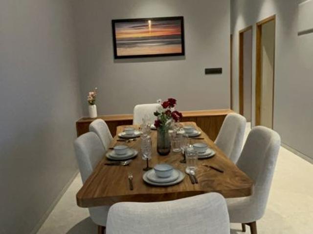 Resale | 3 BHK + Extra Room,Basement,Store Room 1031 Sq.Ft. Apartment in Mira Road