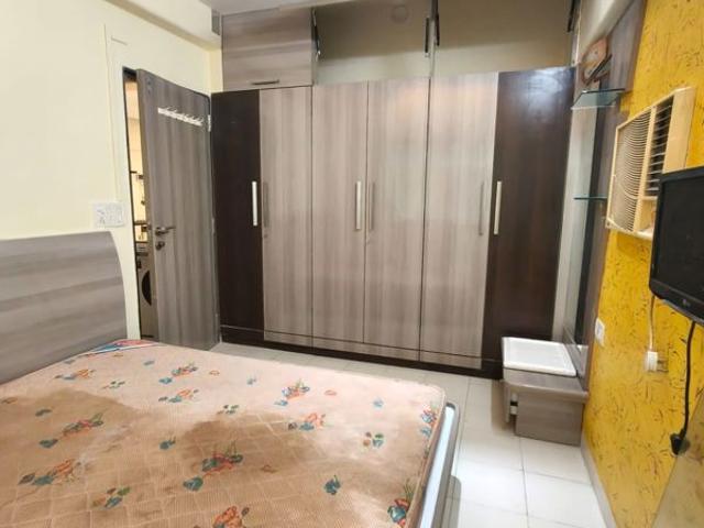 Resale | 3 BHK + Servant Room,Extra Room 1800 Sq.Ft. Apartment in Army Welfare CHS