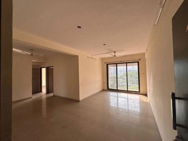 Resale | 3 BHK + Servant Room,Extra Room 1800 Sq.Ft. Apartment in Konnark Sai Krupa Premises