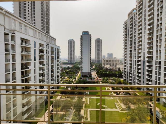 Resale | 3 BHK + Servant Room,Extra Room 3850 Sq.Ft. Apartment in M3M Golf Estate