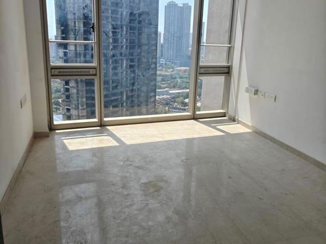 Resale | 3 BHK + Servant Room,Study Room 1190 Sq.Ft. Apartment in Lodha Kiara