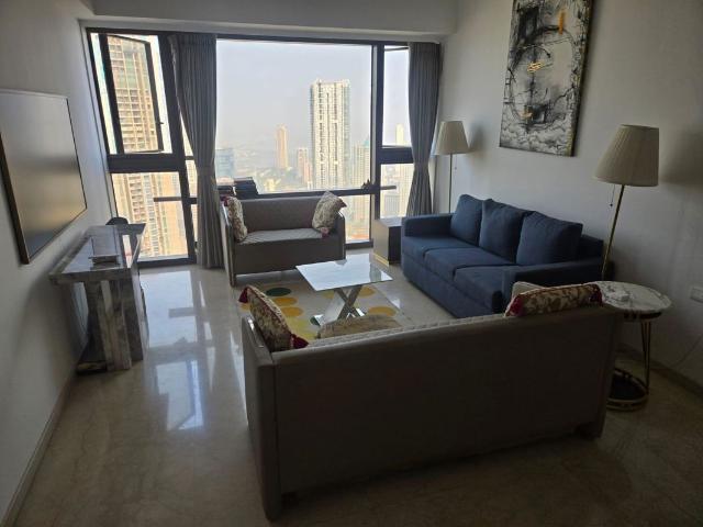 Resale | 3 BHK + Servant Room,Study Room 1355 Sq.Ft. Apartment in Lodha Marquise