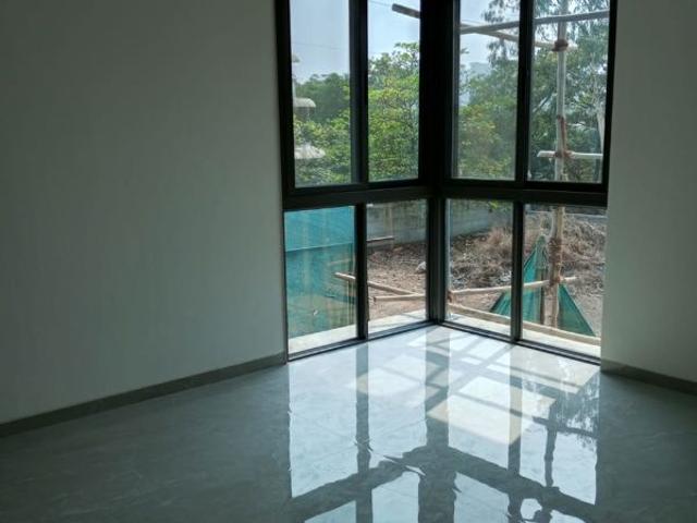 Resale | 3 BHK + Servant Room,Study Room 1322 Sq.Ft. Apartment in Gultekdi
