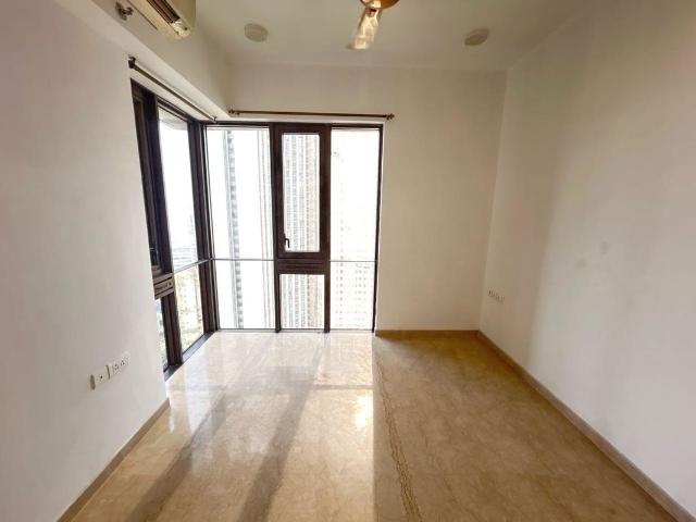 Resale | 3 BHK + Servant Room,Study Room 1330 Sq.Ft. Apartment in Lodha Kiara