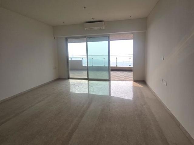 Resale | 3 BHK + Servant Room,Study Room 1790 Sq.Ft. Apartment in Lokhandwala Minerva Mahalaxmi