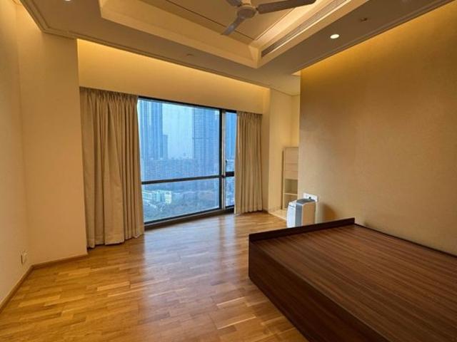 Resale | 3 BHK + Servant Room,Study Room 1890 Sq.Ft. Apartment in Lodha The World Towers World One Tier 2
