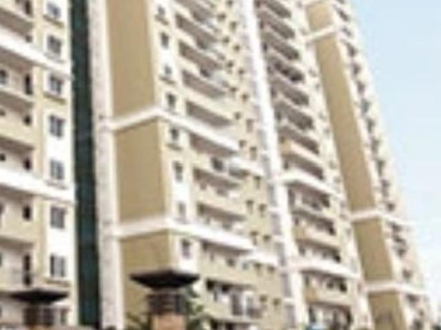Resale | 3 BHK + Servant Room,Study Room 2475 Sq.Ft. Apartment in Prateek Stylome