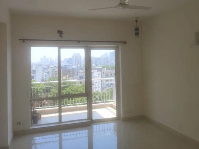 Resale | 3 BHK + Servant Room,Study Room 2600 Sq.Ft. Apartment in BPTP Freedom Park Life