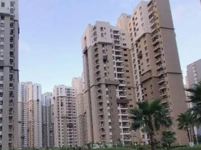 Resale | 3 BHK + Servant Room,Study Room,Extra Room 2255 Sq.Ft. Apartment in 3C Lotus Boulevard Espacia