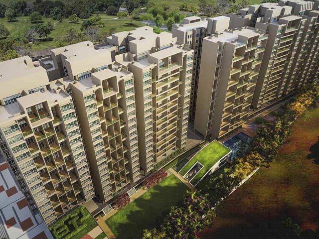 Resale | 3 BHK + Servant Room 1400 Sq.Ft. Apartment in Goel Ganga Platino