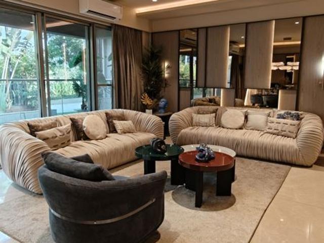 Resale | 3 BHK + Servant Room 1427 Sq.Ft. Apartment in Koregaon Park Annexe