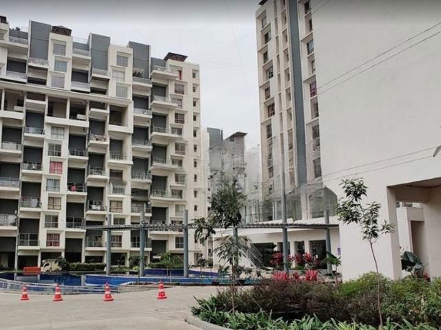 Resale | 3 BHK + Servant Room 1450 Sq.Ft. Apartment in Marvel Cerise