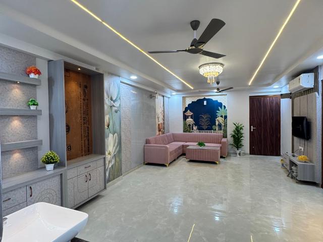 Resale | 3 BHK + Servant Room 1478 Sq.Ft. Apartment in Jagatpura