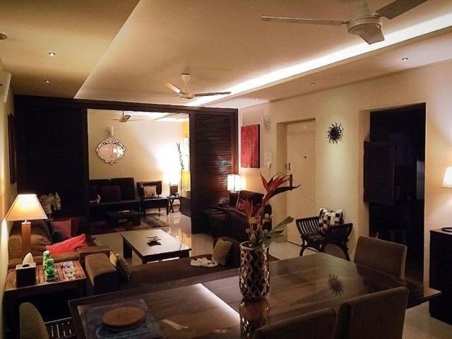 Resale | 3 BHK + Servant Room 1620 Sq.Ft. Apartment in Zircon Ventures CHS Ltd