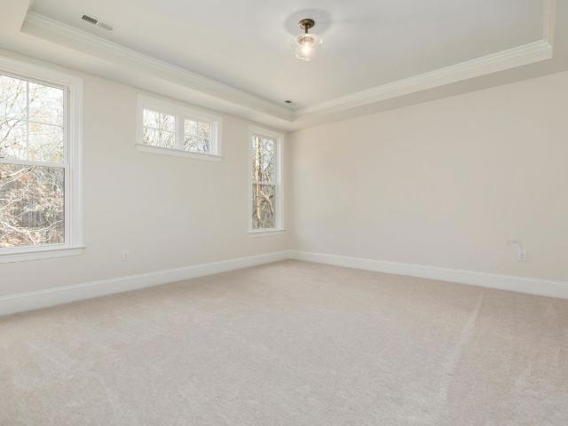 Resale | 3 BHK + Servant Room 1658 Sq.Ft. Apartment in Sethi Colony