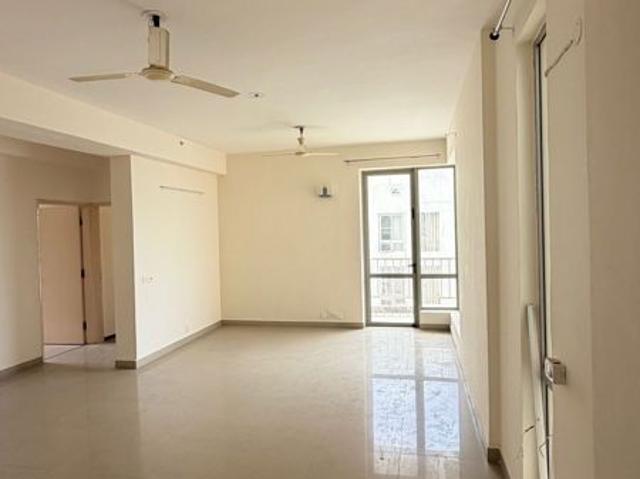 Resale | 3 BHK + Servant Room 1670 Sq.Ft. Apartment in Pioneer Park Phase 1
