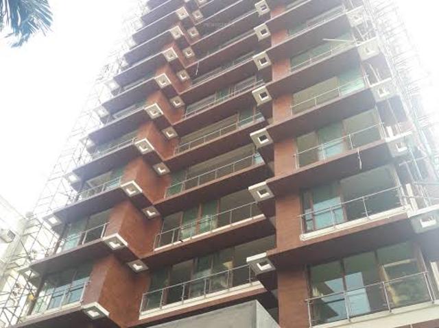 Resale | 3 BHK + Servant Room 1745 Sq.Ft. Apartment in Bandra West