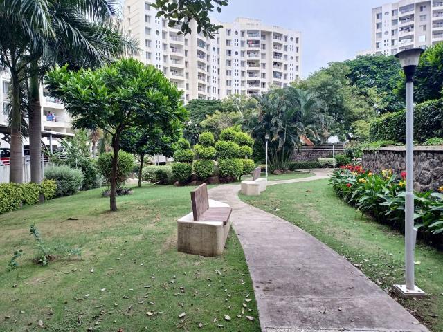 Resale | 3 BHK + Servant Room 1750 Sq.Ft. Apartment in Vascon Forest County