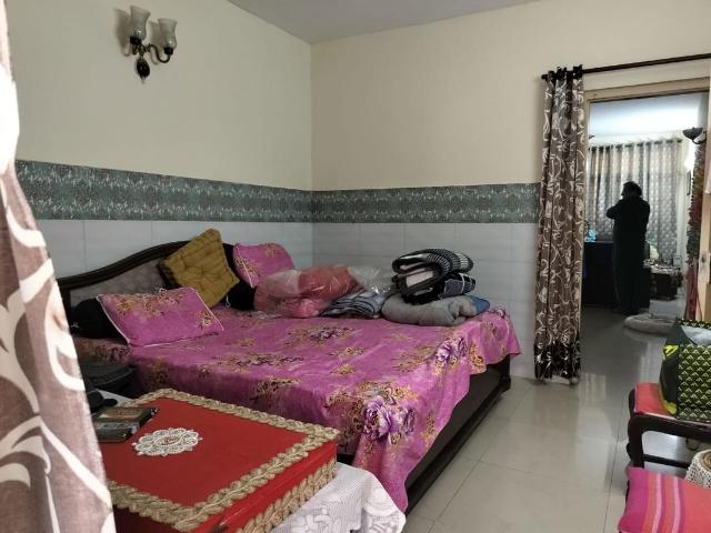 Resale | 3 BHK + Servant Room 1760 Sq.Ft. Apartment in Paras Dews