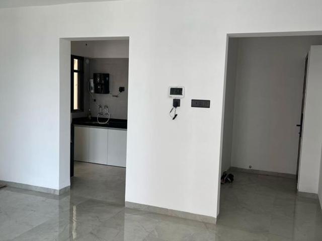 Resale | 3 BHK + Servant Room 1795 Sq.Ft. Apartment in Marigold Apartments Kalyani Nagar