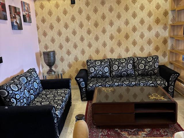 Resale | 3 BHK + Servant Room 1799 Sq.Ft. Apartment in DLF The Primus