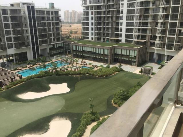 Resale | 3 BHK + Servant Room 1806 Sq.Ft. Apartment in Smart World One DXP