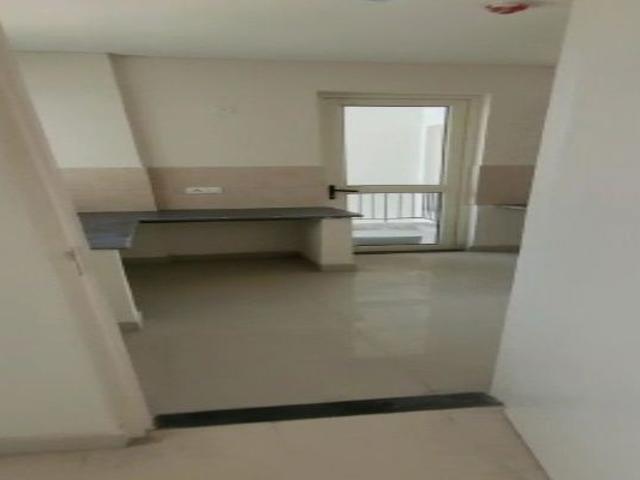 Resale | 3 BHK + Servant Room 1815 Sq.Ft. Apartment in Imperia Esfera