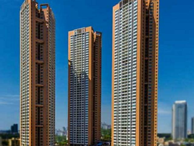 Resale | 3 BHK + Servant Room 1820 Sq.Ft. Apartment in DB Orchid Woods