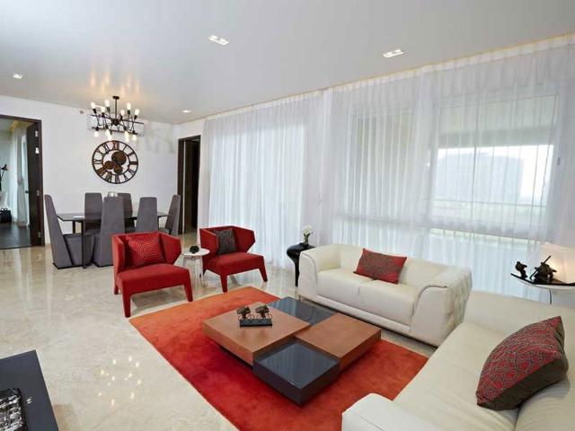 Resale | 3 BHK + Servant Room 1820 Sq.Ft. Apartment in Goel Ganga Platino