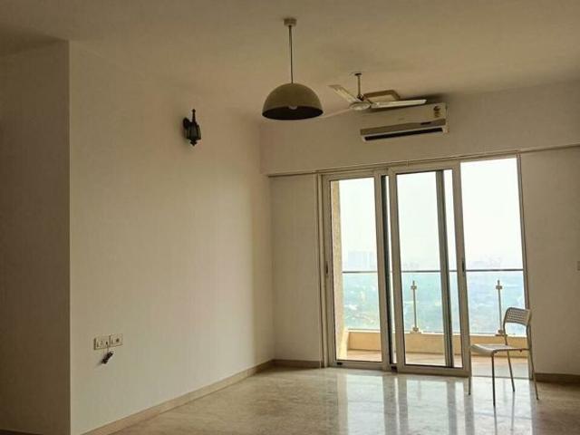 Resale | 3 BHK + Servant Room 1890 Sq.Ft. Apartment in L&T Crescent Bay T2