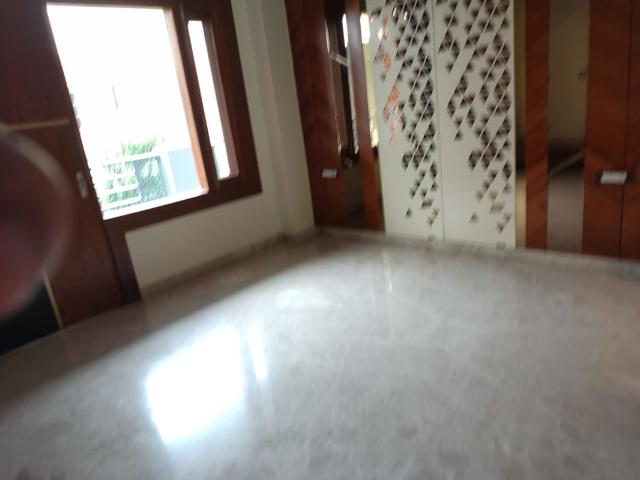 Resale | 3 BHK + Servant Room 1935 Sq.Ft. Apartment in Bestech Park View Spa Next