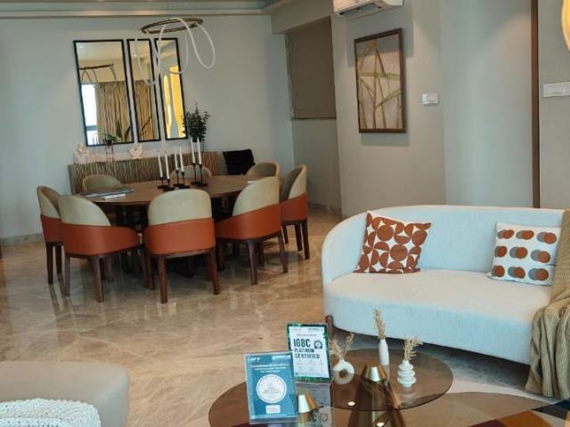 Resale | 3 BHK + Servant Room 1100 Sq.Ft. Apartment in Sattva Sumera