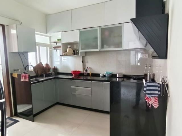 Resale | 3 BHK + Servant Room 1109 Sq.Ft. Apartment in Rucha Stature