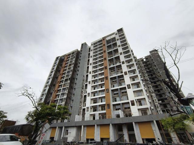 Resale | 3 BHK + Servant Room 1280 Sq.Ft. Apartment in Gera Planet Of Joy