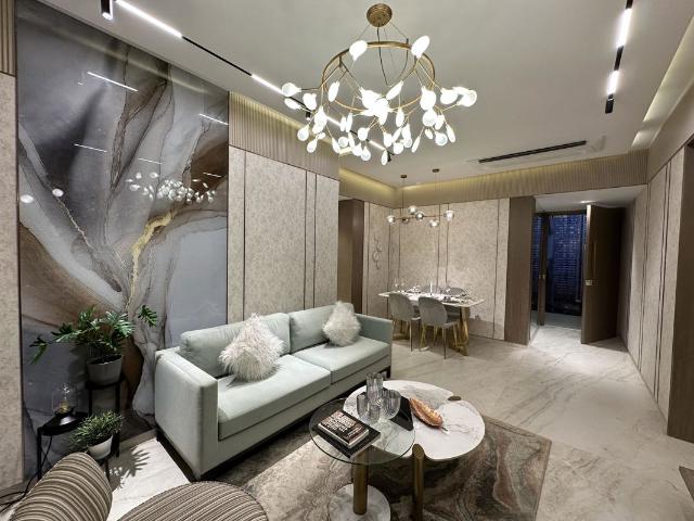 Resale | 3 BHK + Servant Room 1280 Sq.Ft. Apartment in L And T The Gateway