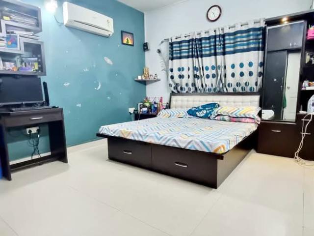 Resale | 3 BHK + Servant Room 1375 Sq.Ft. Apartment in City Pride Residency