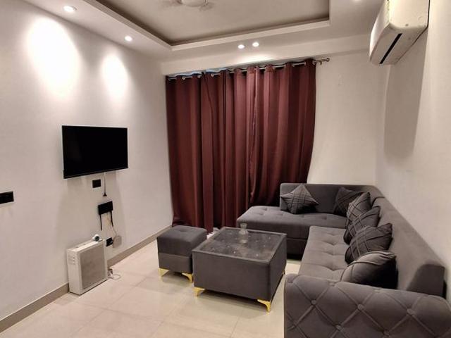 Resale | 3 BHK + Servant Room 2400 Sq.Ft. Apartment in Vipul Belmonte